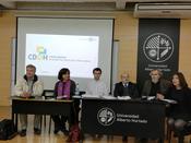 Veranstaltung an der Universidad Alberto Hurtado (UAH) mit María Luisa Ortiz (2. von links), Hernán Fernández (3. von rechts) und Prof. Pedro Milos (2. von rechts)