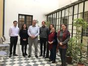 Reunión con Prof. Lira (2ª a la derecha) de la Universidad Alberto Hurtado (UAH), contraparte del proyecto